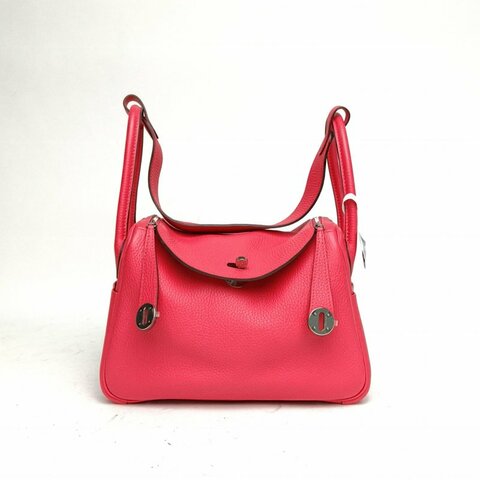 HERMES Lindy26極致粉TC皮D刻銀扣肩背包