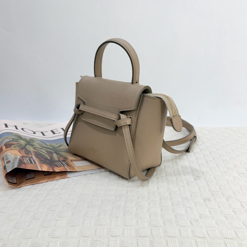 CELINE 奶茶色Nano Belt Bag|鯰魚包-2