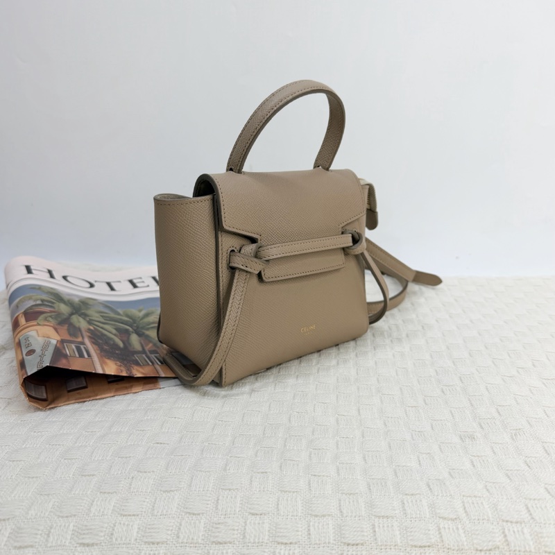 CELINE 奶茶色Nano Belt Bag|鯰魚包-3