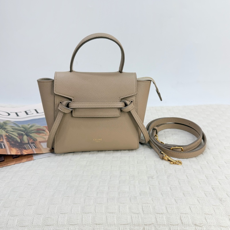 CELINE 奶茶色Nano Belt Bag|鯰魚包-5