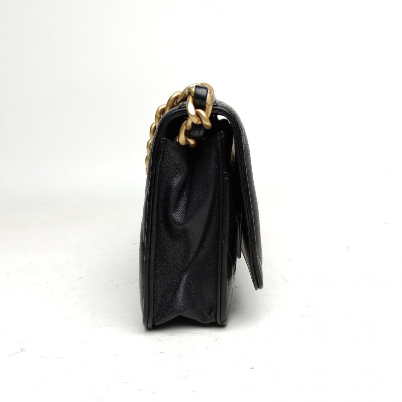 CHANEL 19BAG吸扣WOC19黑色羊皮29開金銀扣肩背包-3
