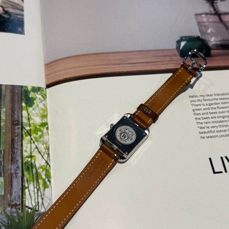 愛馬仕 豬鼻子雙層手錶 U刻-2