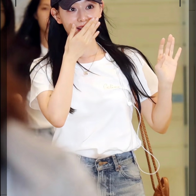 Celine經典白色圓領短袖T恤 金智媛同款-1