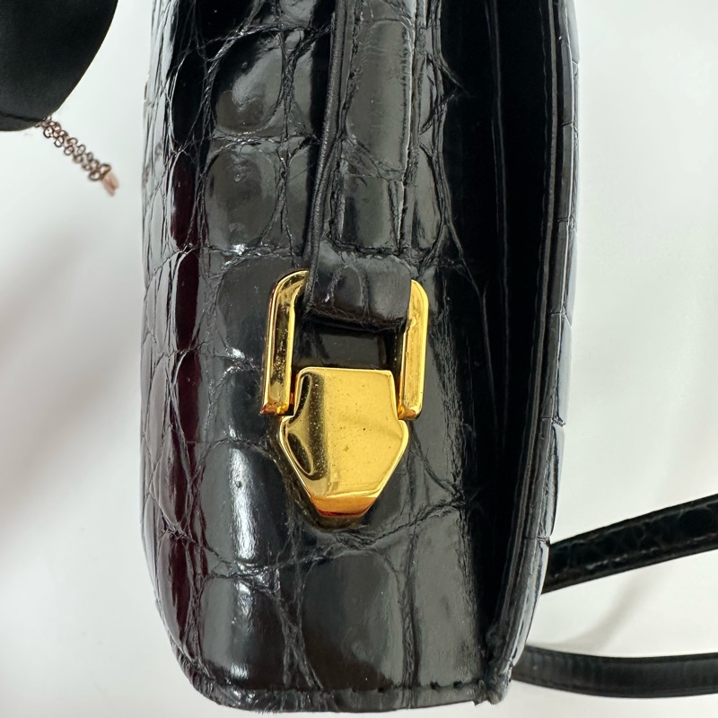 【赫蒂國際精品】Valentino 范倫鐵諾 金色燙印 斜背包 vintage-9