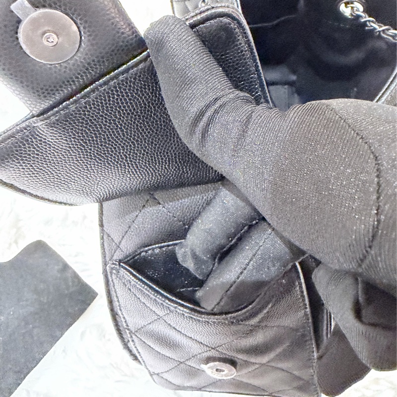 Chanel/ Mini 25 Hobo Bag-12