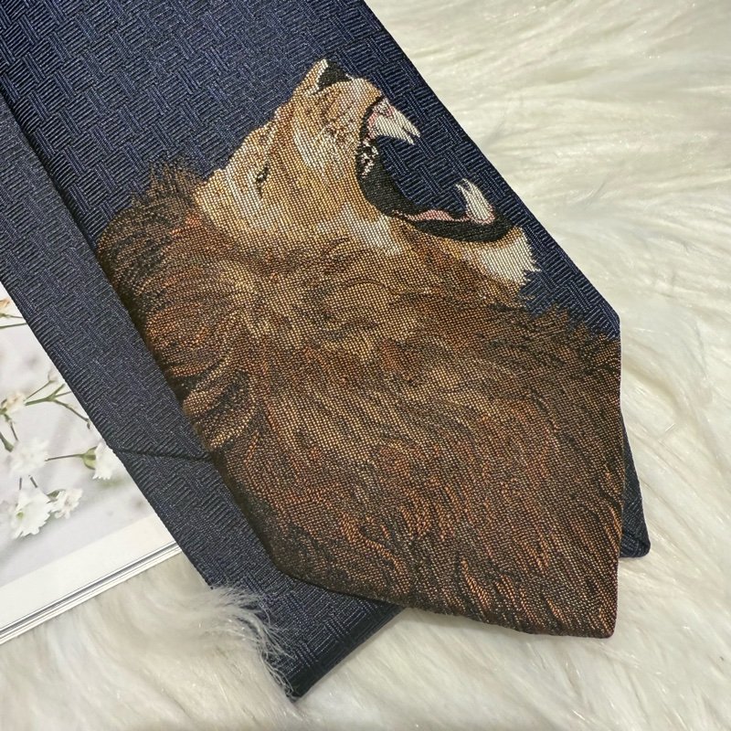 全新 愛馬仕 絕版獅子領帶-1