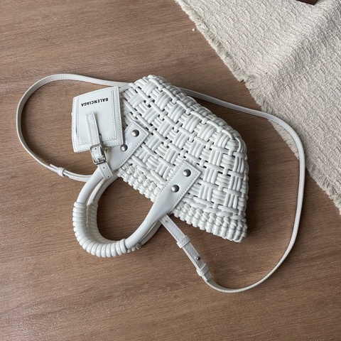 BALENCIAGA 巴黎世家 白色菜籃子
