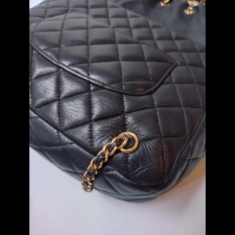 Chanel金鍊雙帶直式黑皮革後背包-12