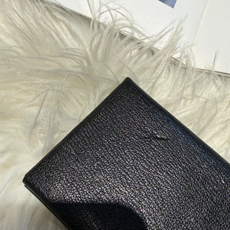 愛馬仕 黑色Calvi卡包-3