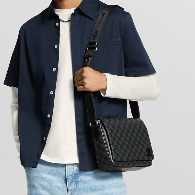 LV黑灰棋盤格郵差包N42710-1