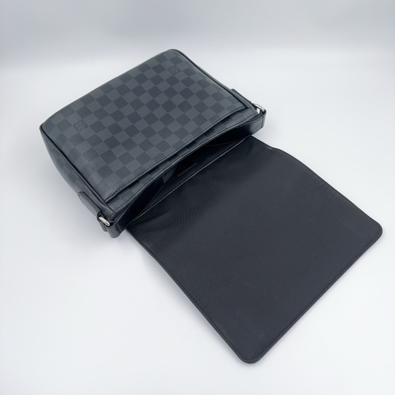 LV黑灰棋盤格郵差包N42710-8