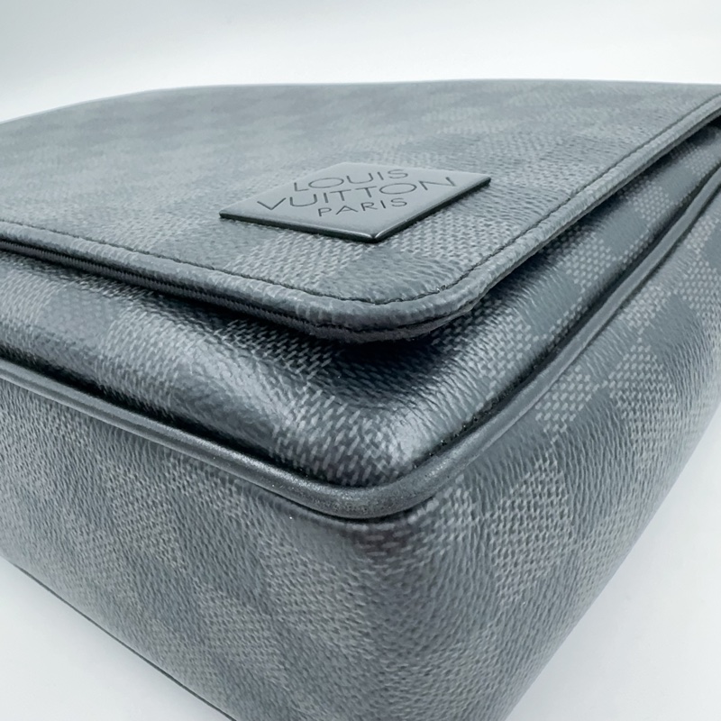 LV黑灰棋盤格郵差包N42710-12