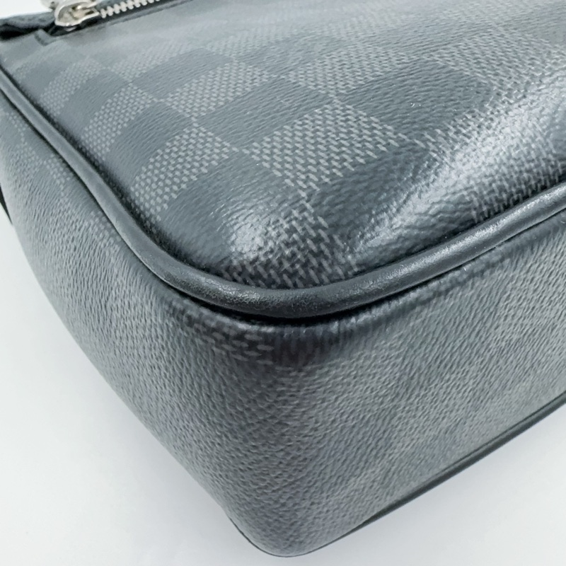 LV黑灰棋盤格郵差包N42710-13