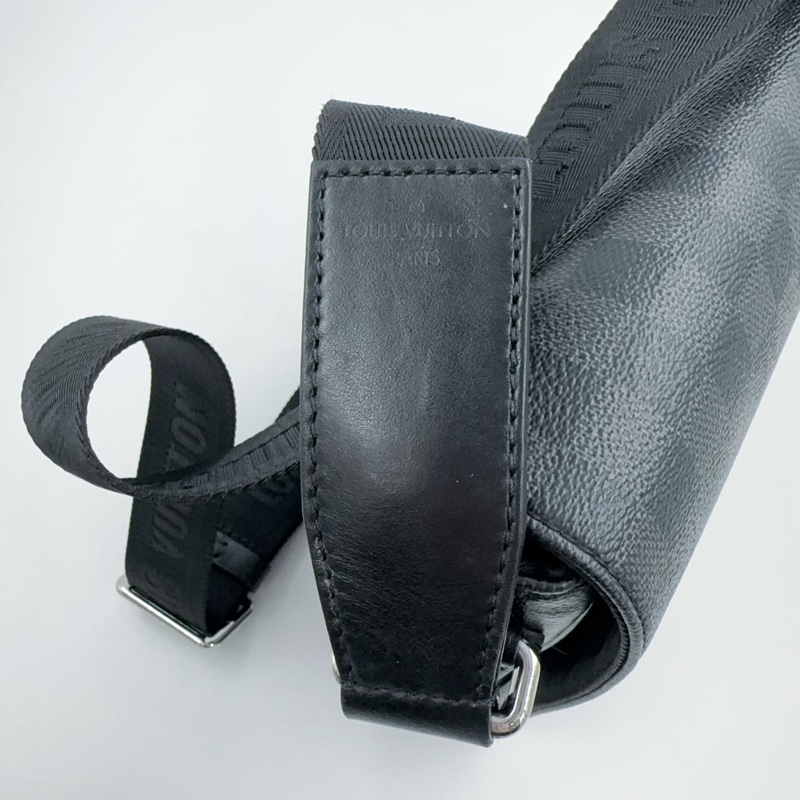 LV黑灰棋盤格郵差包N42710-15