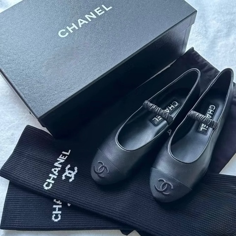 全新Chanel 瑪莉珍鞋（含襪套） 37.5號 復興sogo購證