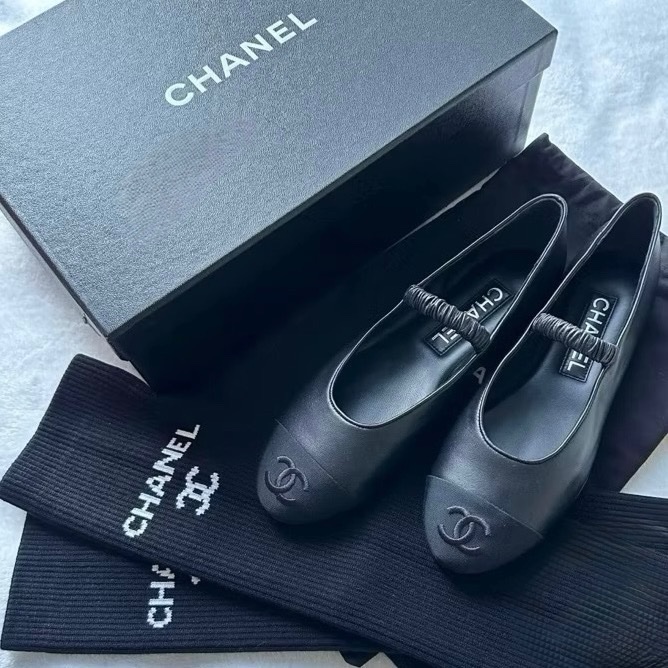 全新Chanel 瑪莉珍鞋(含襪套) 37.5號 復興sogo購證-2