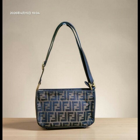 FENDI 經典優雅肩背包 手提包 有附長背帶 零錢包