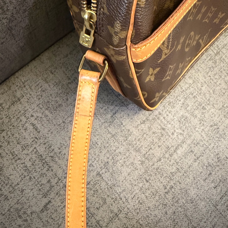 LV 開口笑蘋果包 M51222-13