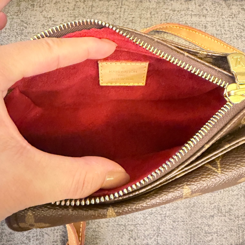 LV 豆腐包 M51165-9