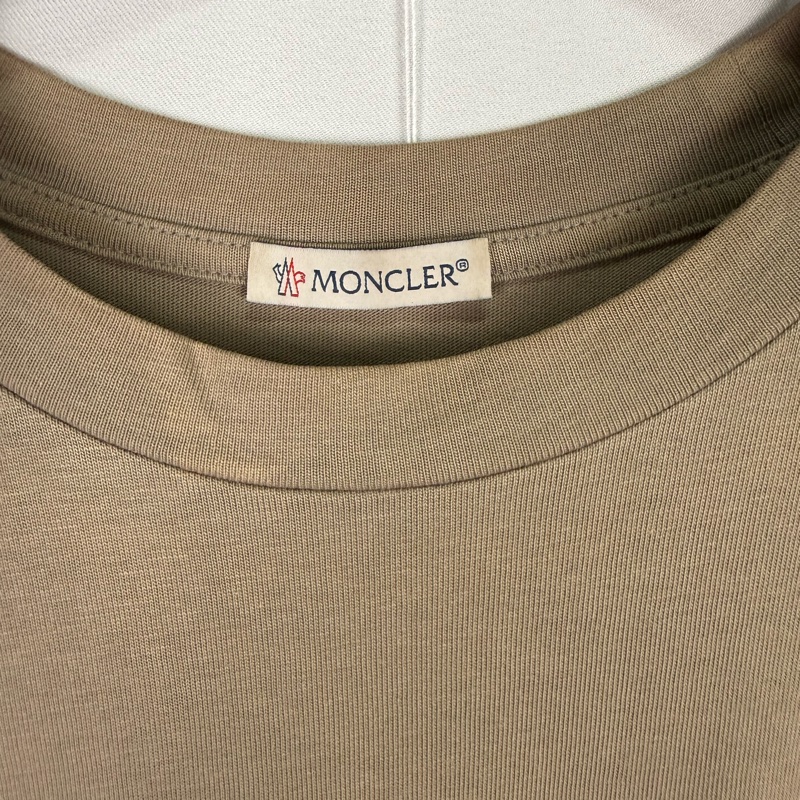 莉亞精品♡ Moncler 貼標短袖卡其m 二手-3