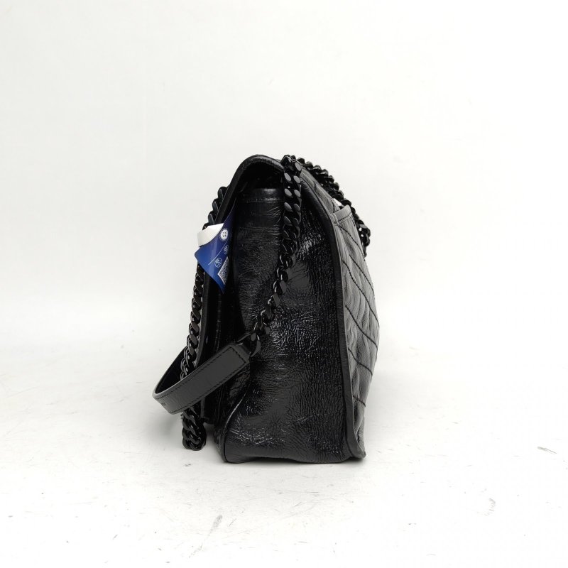 SAINT LAURENT Niki中號28黑色牛皮黑扣肩背包-1