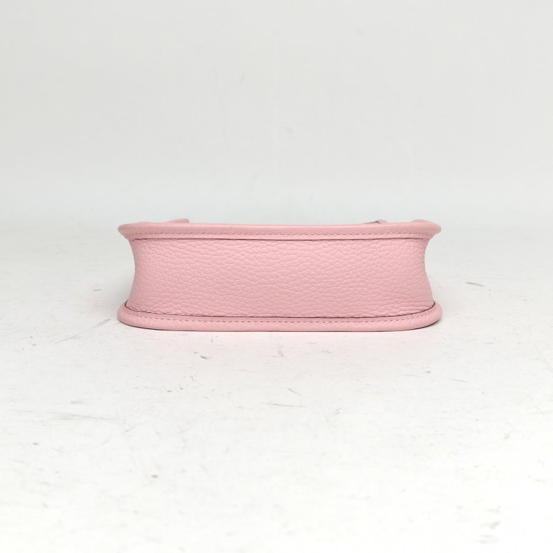 HERMES EvelyneMini16新櫻花粉TC皮K2025銀扣肩背包-4