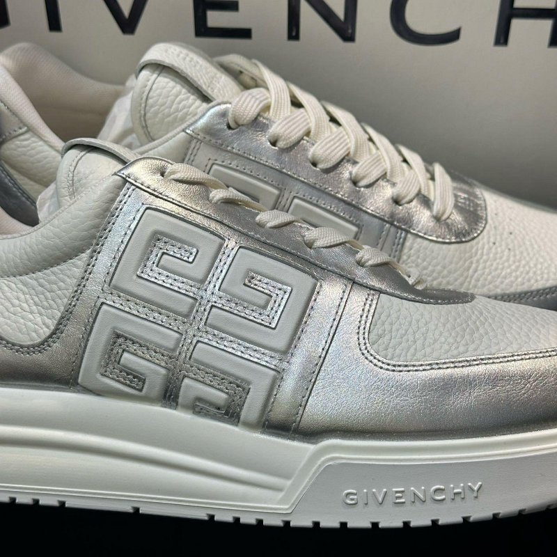 💎Han's house精品服飾💎 GIVENCHY 紀梵希小牛皮 鞋 葡萄牙製  原價24500-1