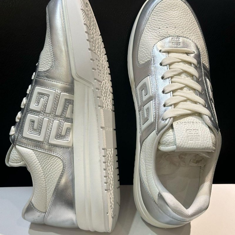 💎Han's house精品服飾💎 GIVENCHY 紀梵希小牛皮 鞋 葡萄牙製  原價24500-2