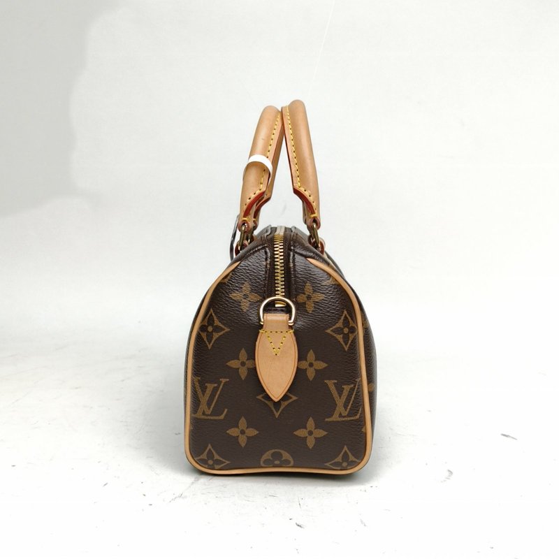 LOUIS VUITTON Sp20可拆卸黑白寬肩帶老花PVC晶片肩背包-1