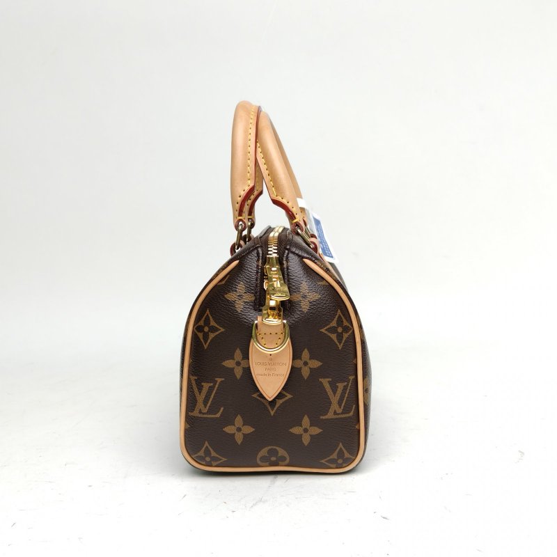 LOUIS VUITTON Sp20可拆卸黑白寬肩帶老花PVC晶片肩背包-3