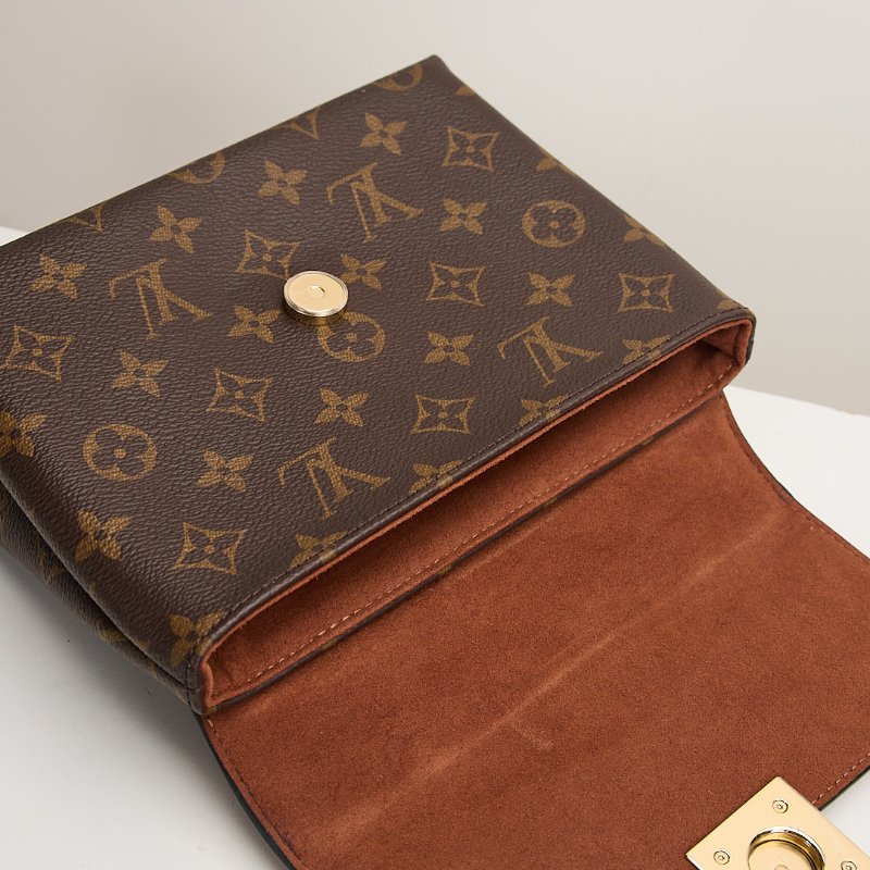 二手Lv locky BB 鎖頭包/焦糖色-21