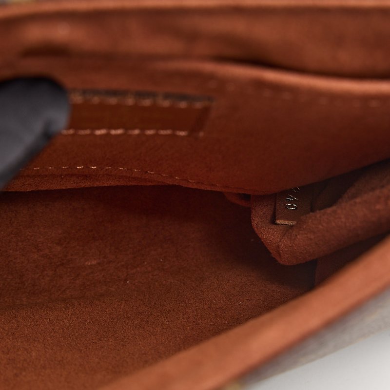 二手Lv locky BB 鎖頭包/焦糖色-25