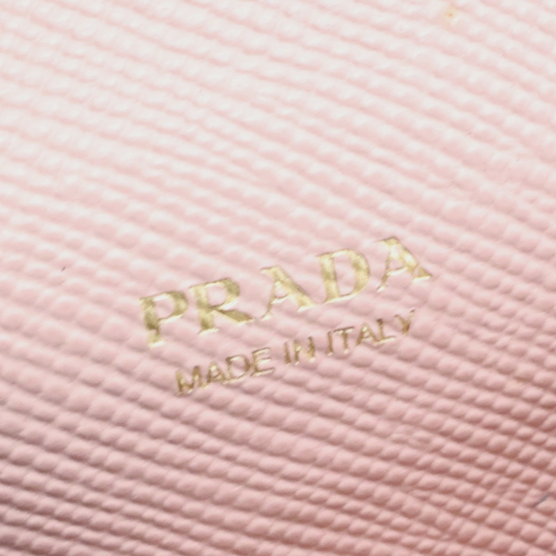 粉色 Saffiano防刮牛皮 卡片夾【PRADA 普拉達】 1MC945-4