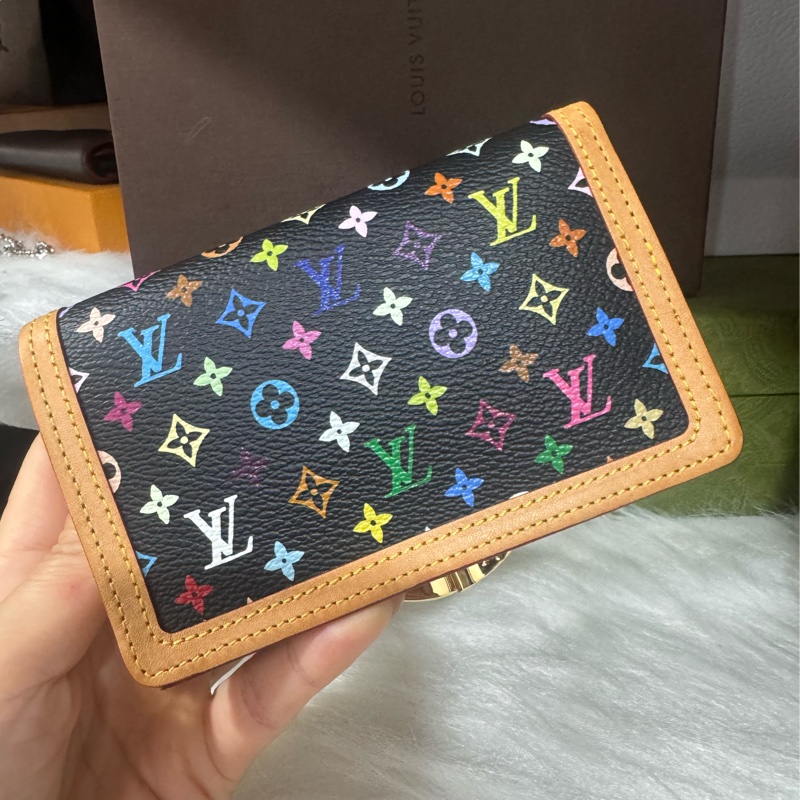 Lv 黑三彩 中夾 絕版款-2