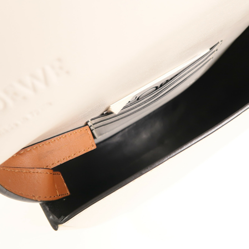 LOEWE 牛皮皮革Heel Duo肩背袋-4