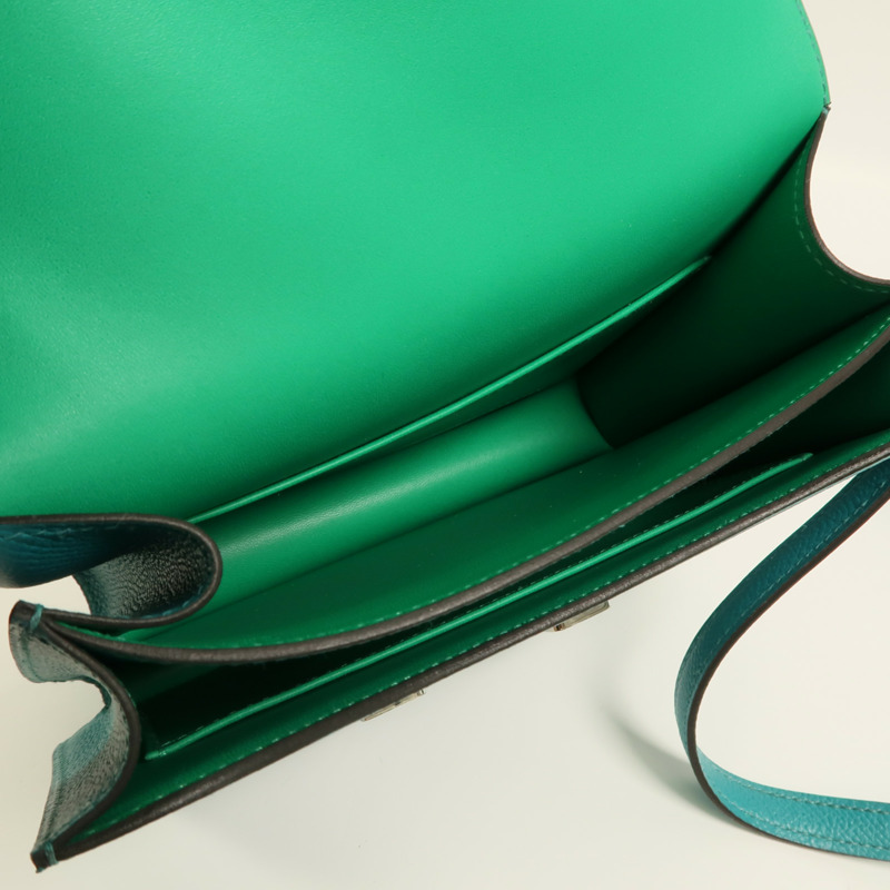 HERMES Epsom皮革Constance Mini肩背袋Bleu Paon-4