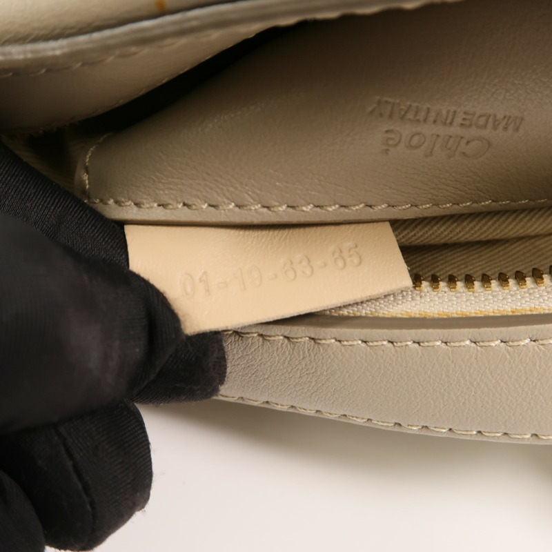 Chloe 牛皮皮革Mini Signature肩背袋-6