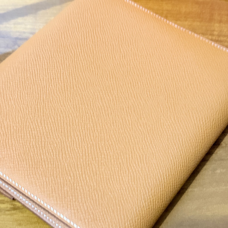 未使用99新✨好用有高質感的HERMES 愛馬仕最美金棕色 斜背包 woc 最耐用的Epsom牛皮 Clic 16 顯年輕銀扣-40