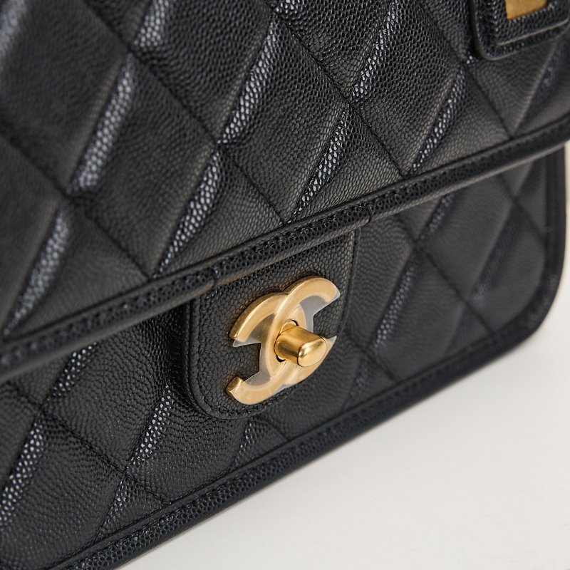 Chanel 22k 手柄郵差包/黑金牛-7