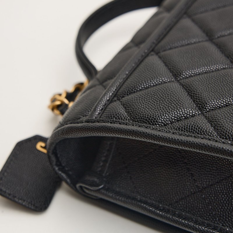 Chanel 22k 手柄郵差包/黑金牛-8