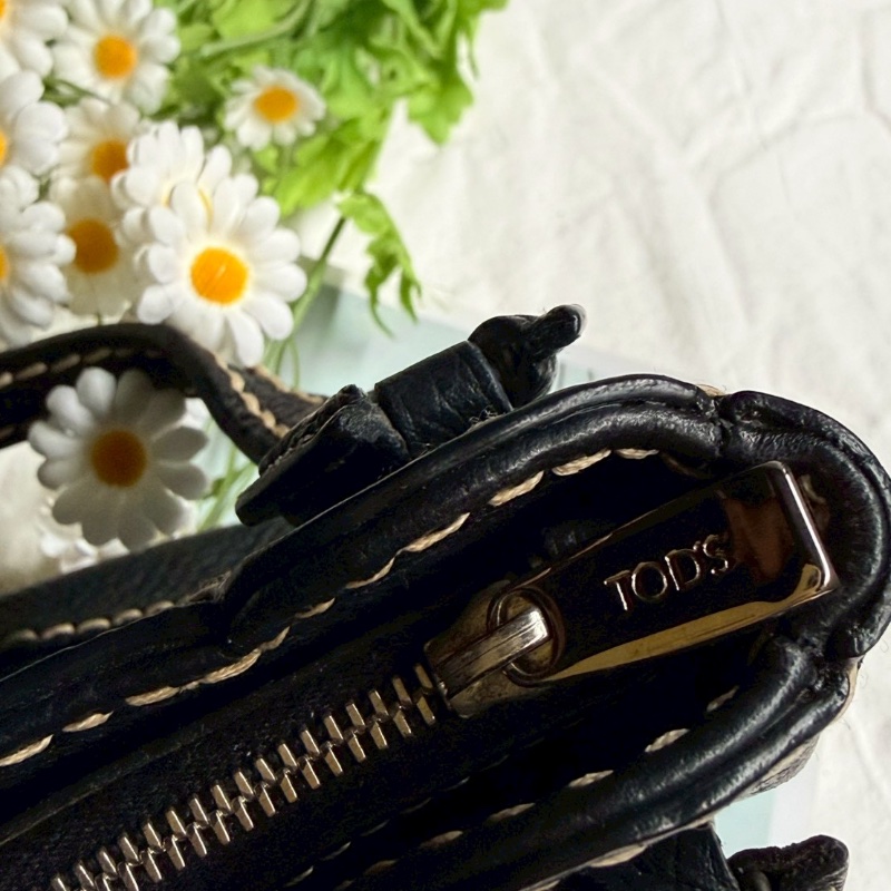 Tod's經典皮革肩背包-4