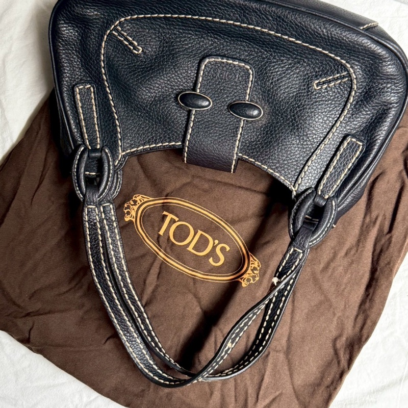Tod's經典皮革肩背包-5