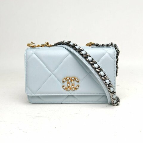 CHANEL CHANEL19BAG吸扣WOC藍色羊皮晶片開金銀扣肩背包