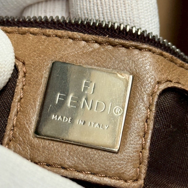 FENDI 經典單肩包-6