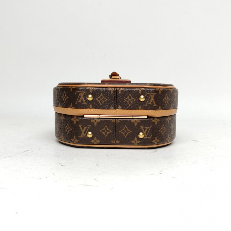 LOUIS VUITTON LOUISVUITTONPETITEBOITECHAPEAU硬圓餅中號老花PVC晶片肩背包-4