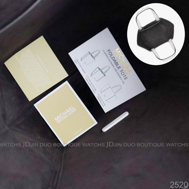 金鐸精品~2520 MICHAEL KORS MK LOGO灰色字紋PVC JORDI小折托特包 全新品-7