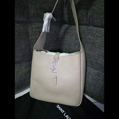 [全新] Saint Laurent YSL 5a7 hobo 奶茶色 銀扣 小號