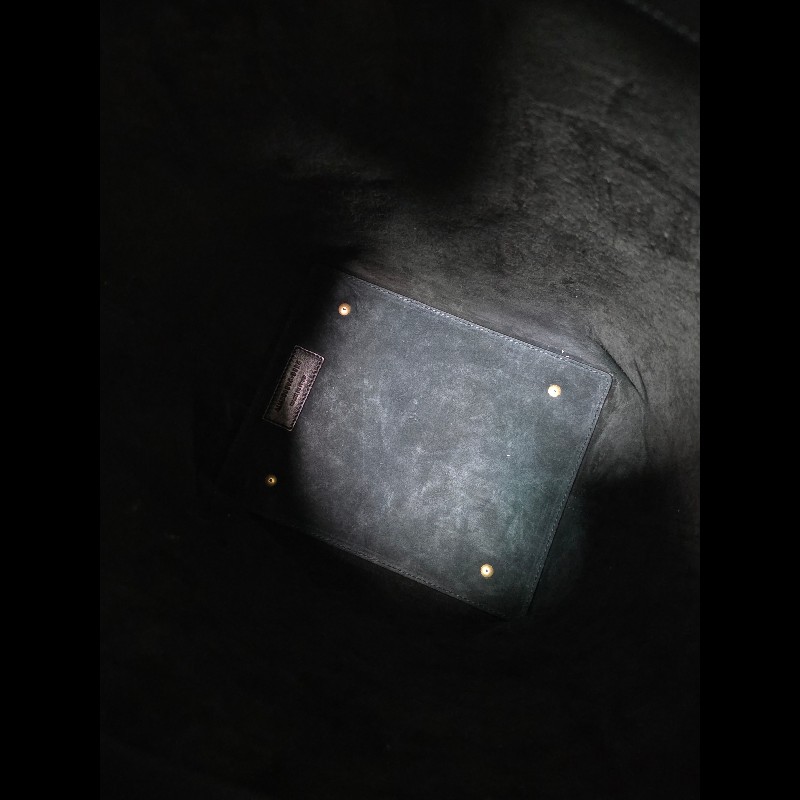 [全新] Saint Laurent Le 37 黑色長型水桶包-7