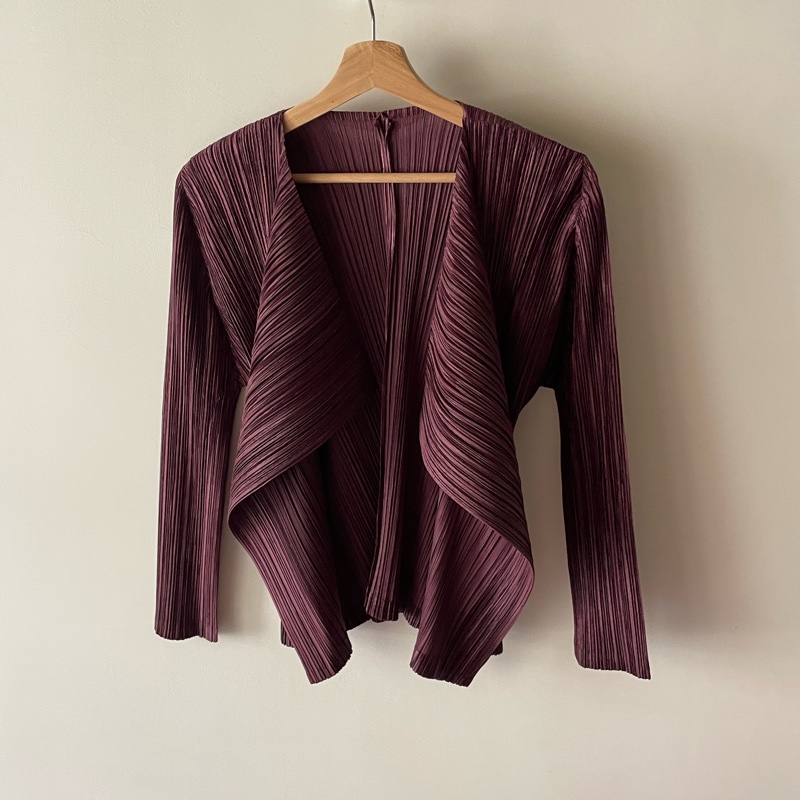 ▪️富貴選物FUGUEI▪️PP 三宅一生 紅棕色 類海帶緞面光澤長袖外套-3