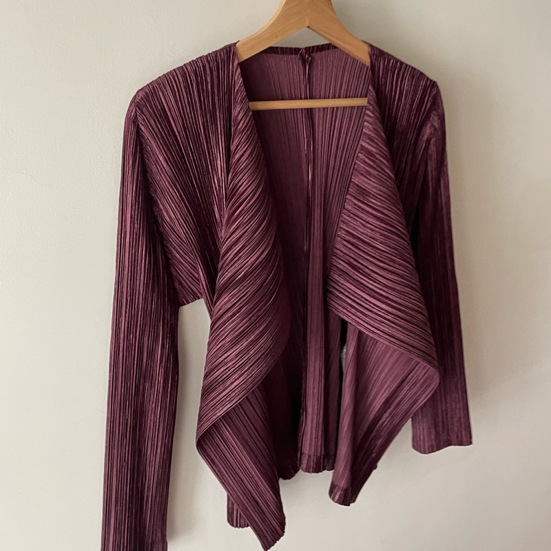 ▪️富貴選物FUGUEI▪️PP 三宅一生 紅棕色 類海帶緞面光澤長袖外套-4